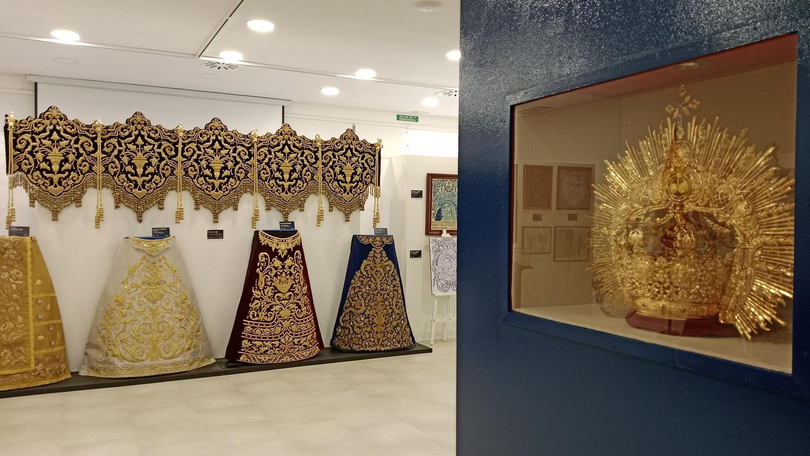 Exposición 'Omnia Pietas', dedicada al 50 aniversario de la Piedad, en San Fernando