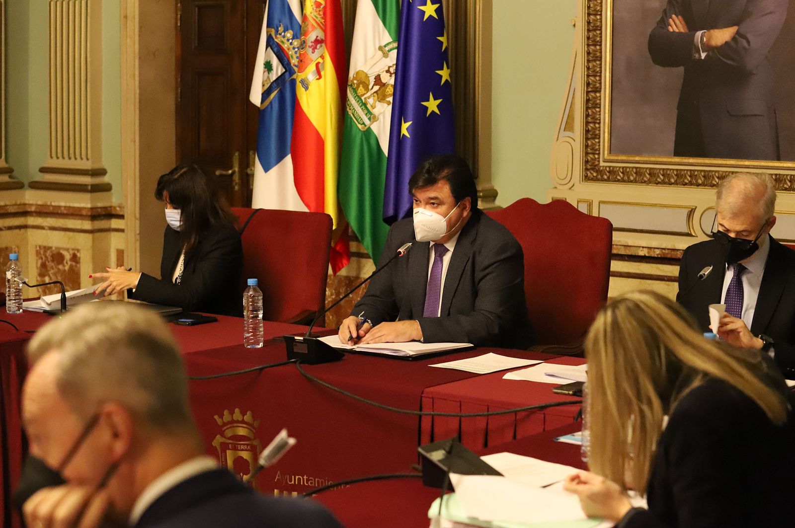 Imágenes del pleno celebrado en el Ayuntamiento de Huelva