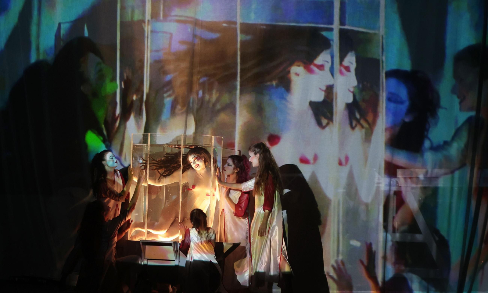 Imágenes de la ópera 'Carmina Burana' en Jerez
