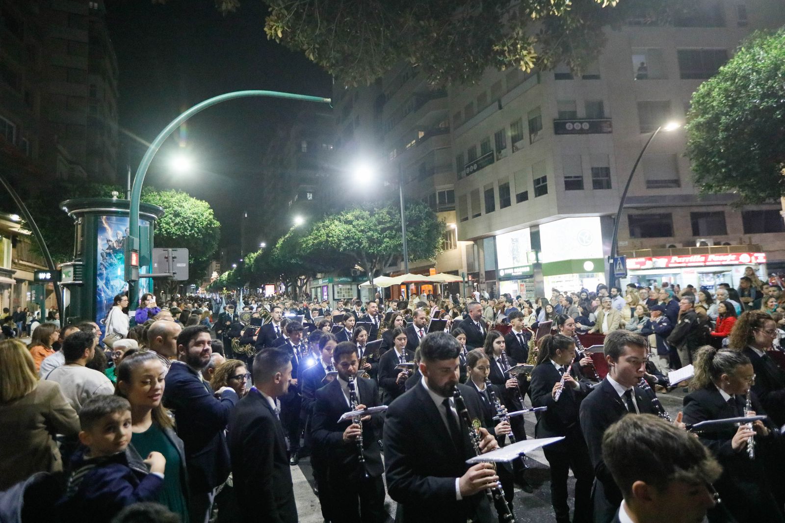 Te contamos en imágenes la Santa Cena tras la lluvia en la ciudad