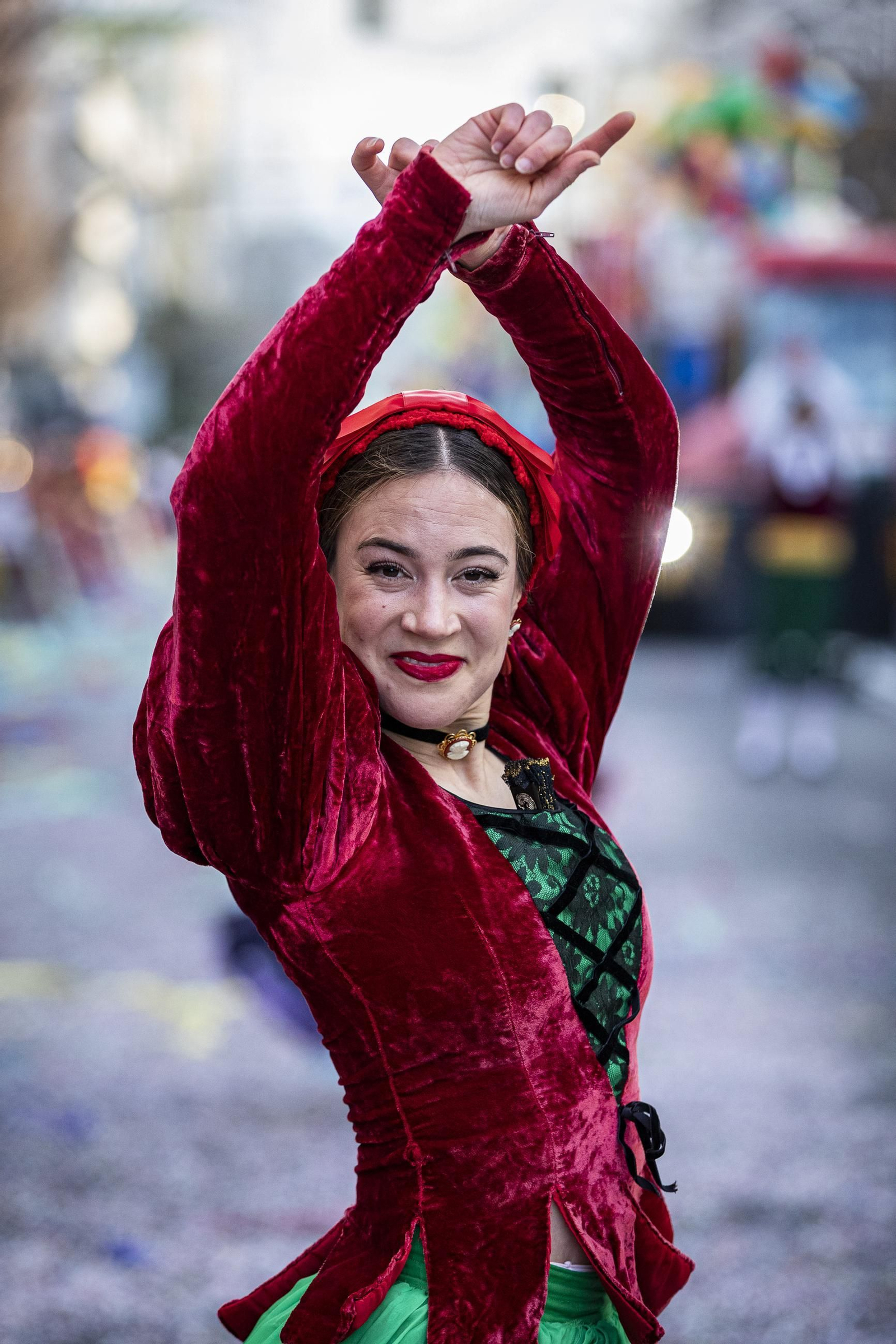 Búscate entre las mejores imágenes de la Cabalgata Magna