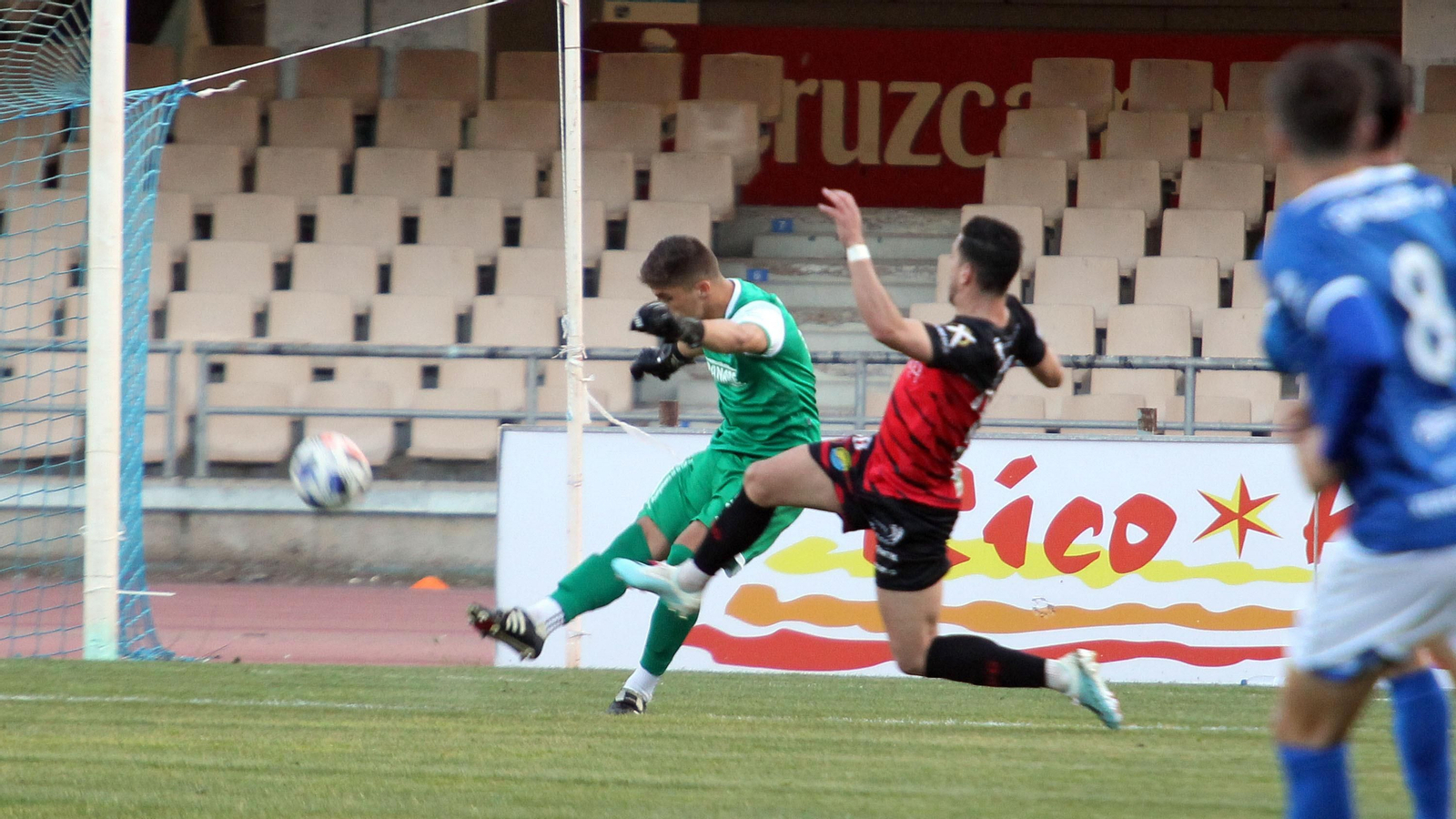 Imágenes del Xerez DFC contra Salerm Puente Genil en Chapín