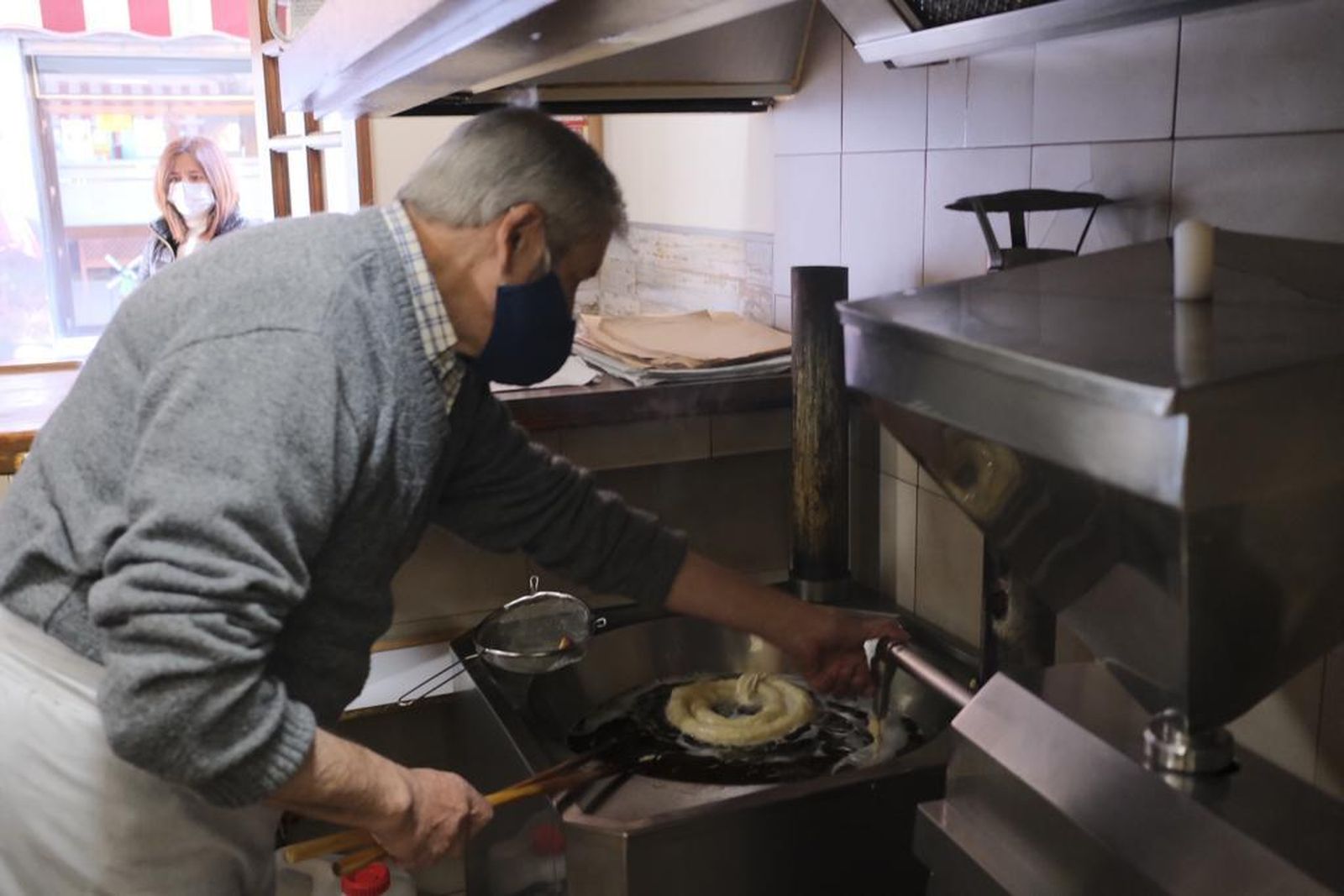 Las fotos de la tímida apertura de bares en Ronda