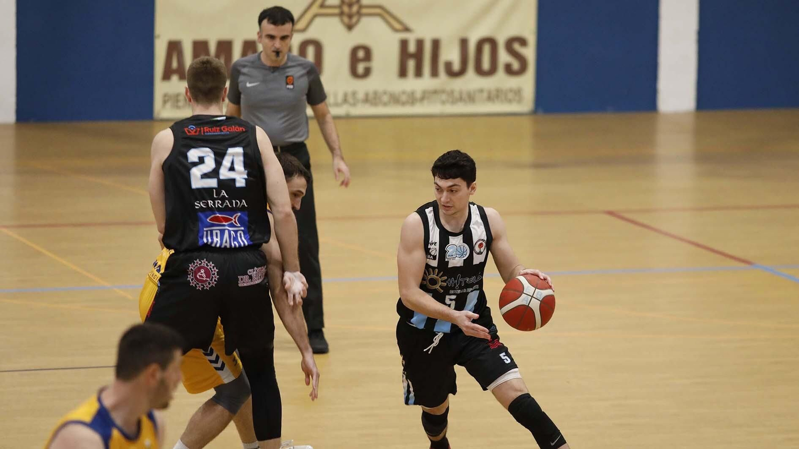 La Unión Linense de Baloncesto - Novaschool de Málaga