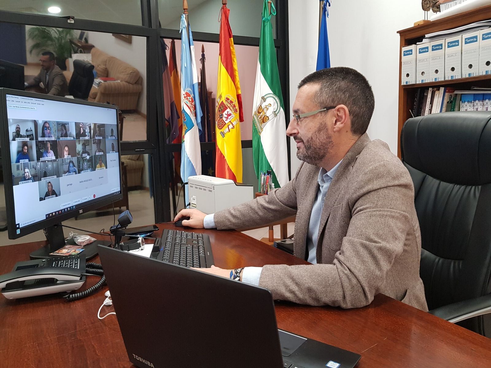 El Ayuntamiento de la Línea inicia el proceso para convertirse en ciudad autónoma