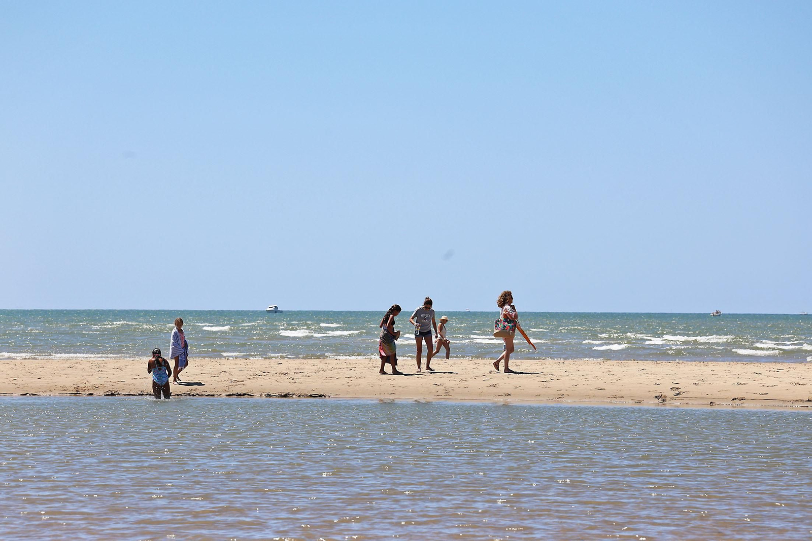 Las imágenes del domingo de playa en Huelva