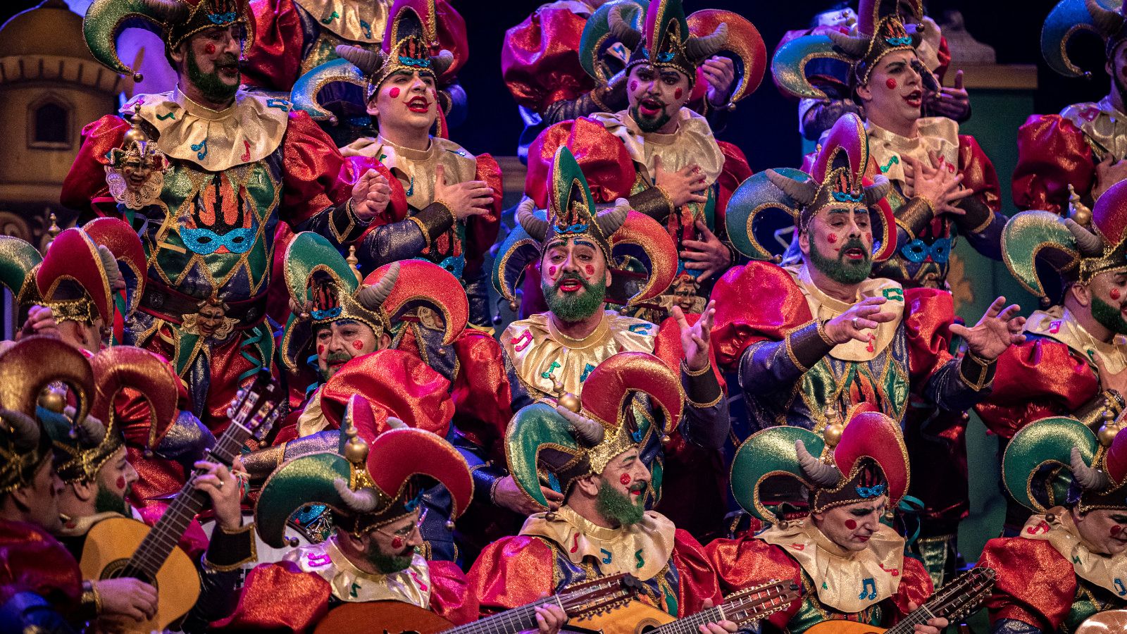 Búscate entre las mejores imágenes de la primera sesión de semifinales del COAC 2025