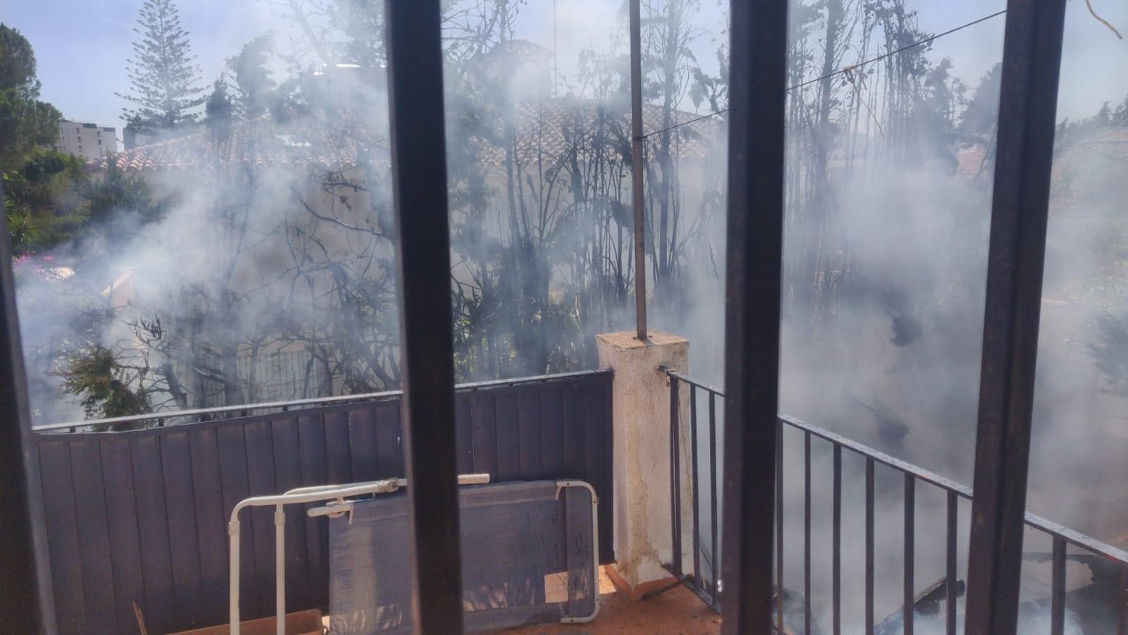 Otra imagen del incendio sucedido en el chalé en Montealto Otra imagen del incendio sucedido en el chalé en Montealto