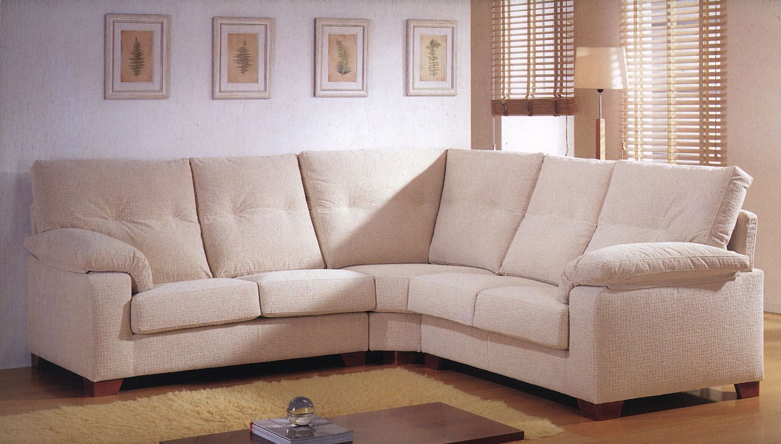 Un sofá, en una imagen de archivo.