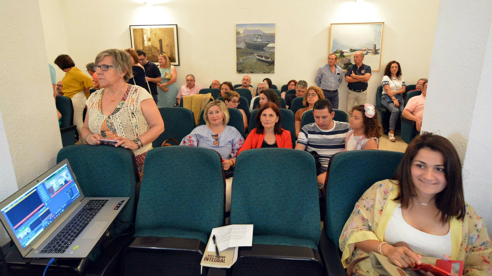 El Pleno de investidura de los Barrios en imágenes