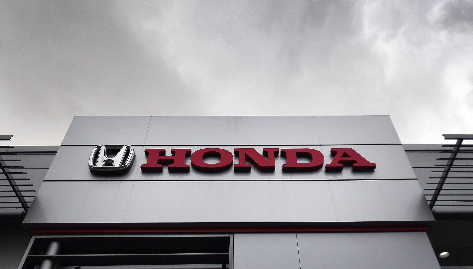 Honda confirma que cierra su planta de Reino Unido.