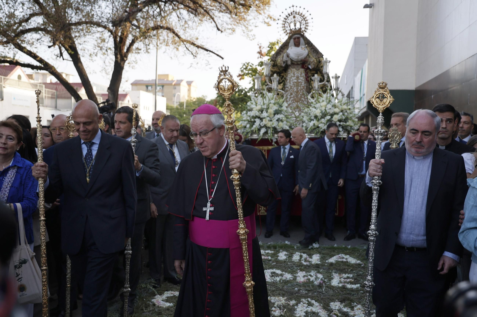 Las Tres Mil se empapa de Esperanza