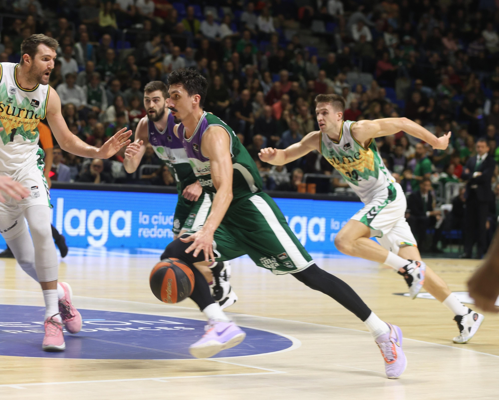 El Unicaja - Bilbao Basket, en fotos