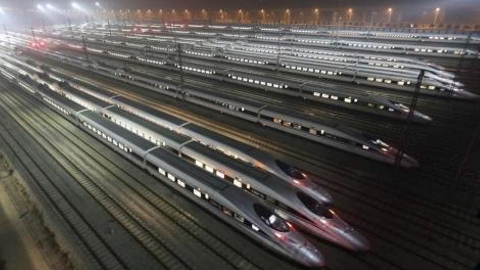China inaugura la líne de tren de alta velocidad más larga del mundo.
