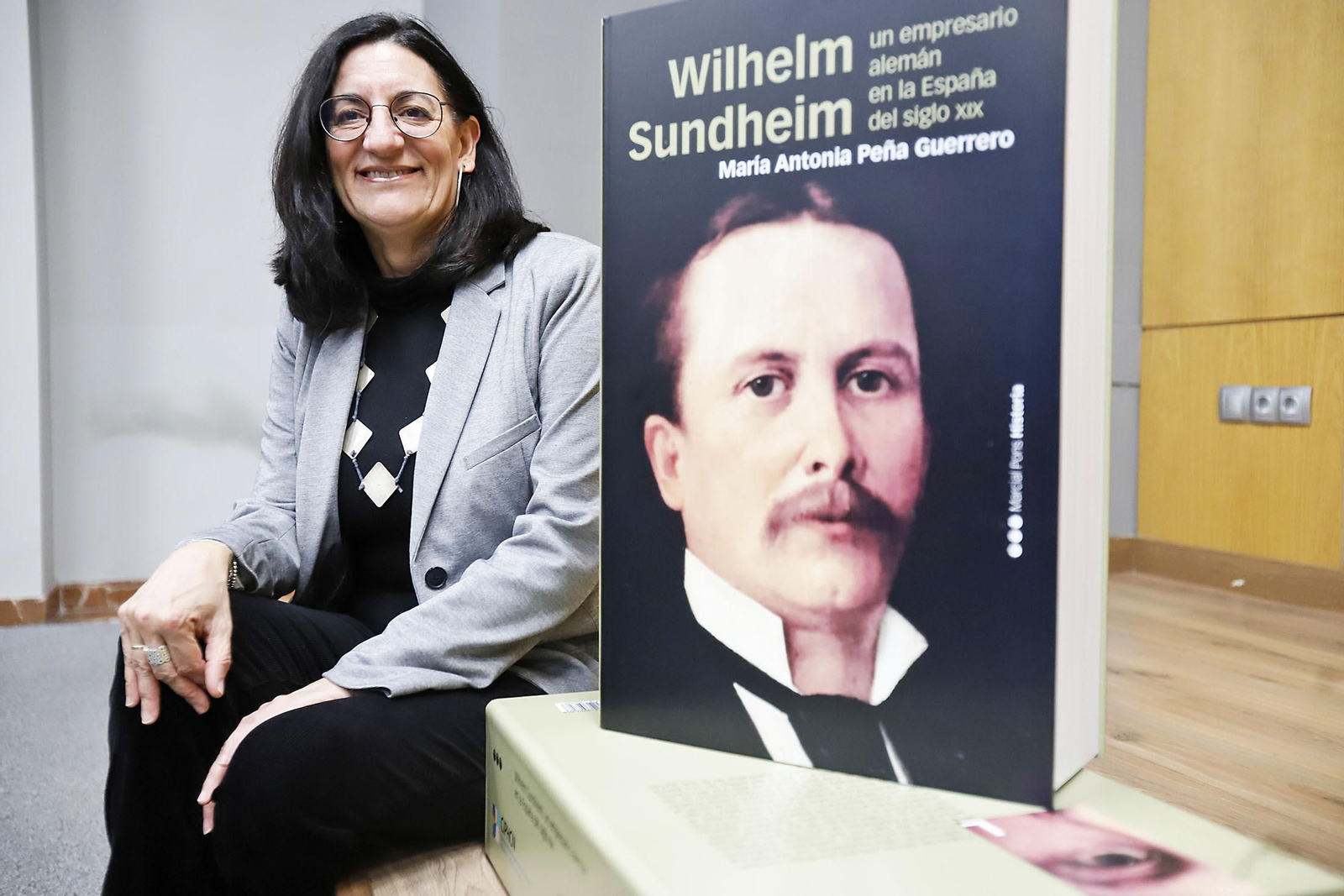 Imágenes de la presentación del libro de la rectora de la Universidad de Huelva sobre la figura de Wilhelm Sundheim