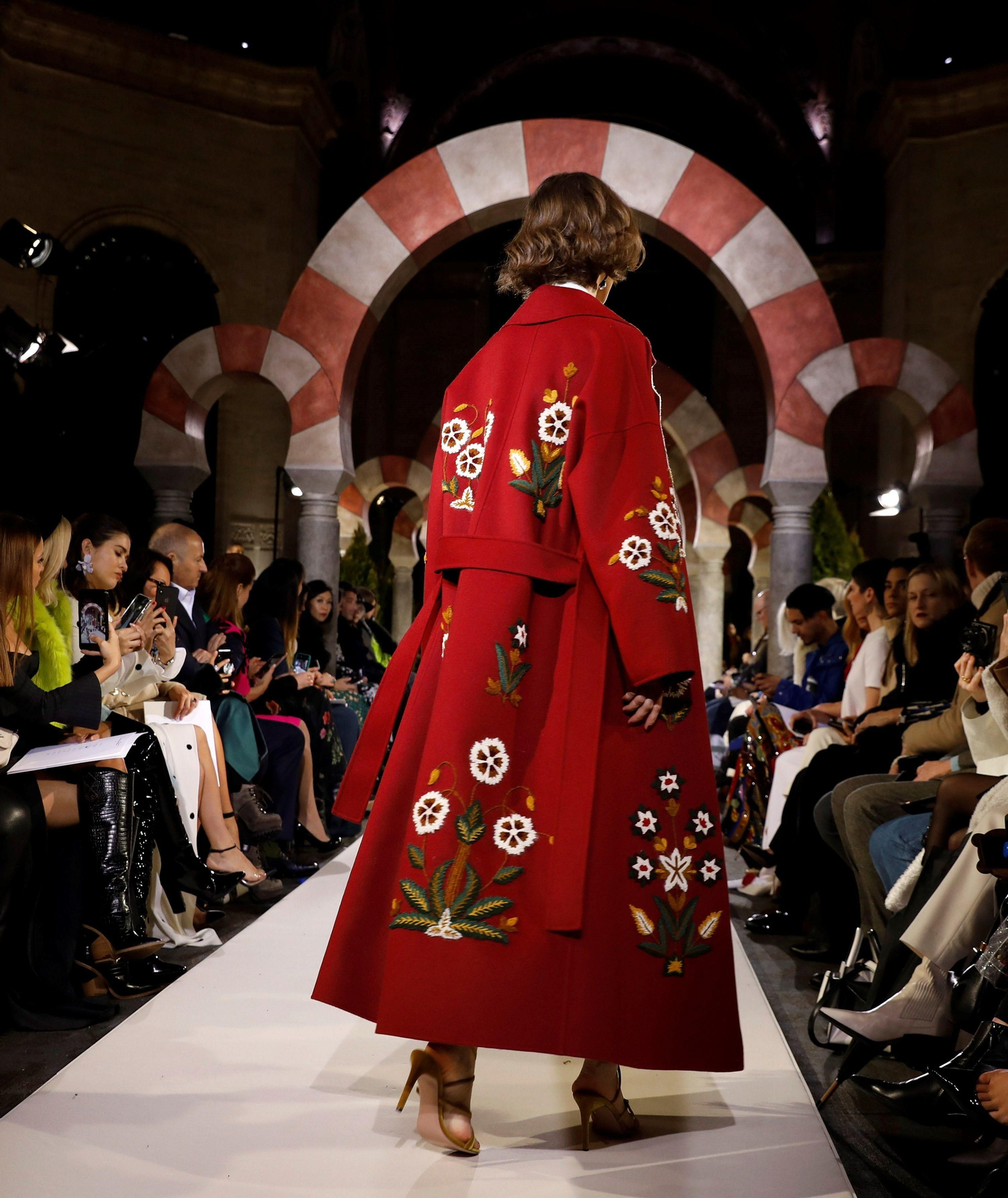 Desfile de Óscar de la Renta en Nueva York inspirado en la Mezquita de Córdoba