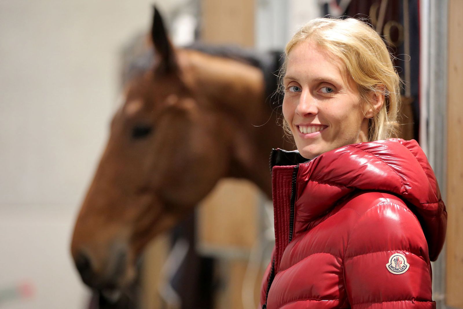 Matilde Borromeo practicando la hípica en una imagen difundida en sus redes.