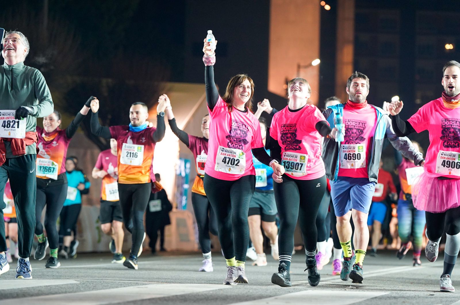 En imágenes: búscate en tu llegada a meta de la Carrera de San Antón 2026 (3)