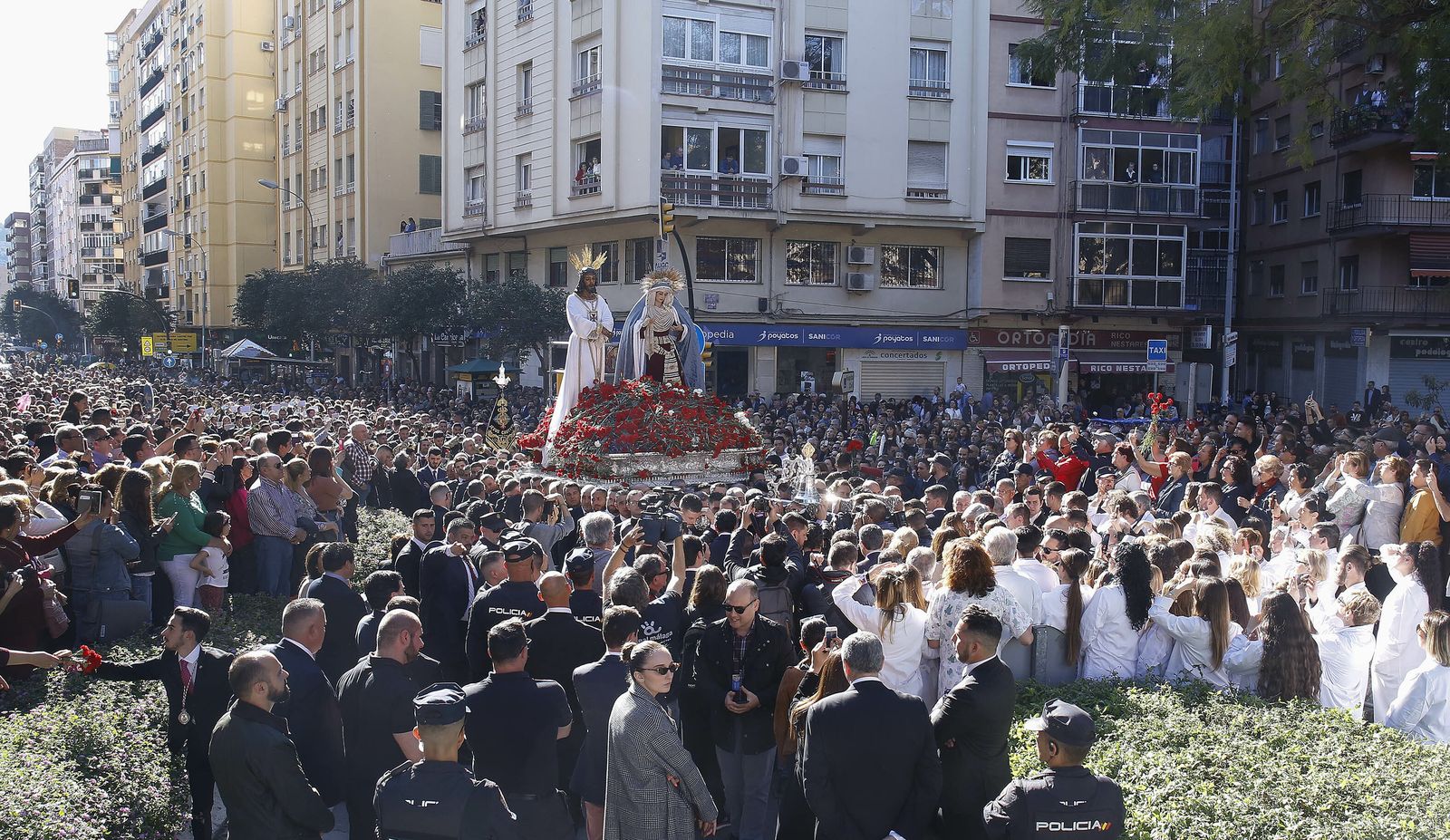 Las fotos del traslado del Cautivo