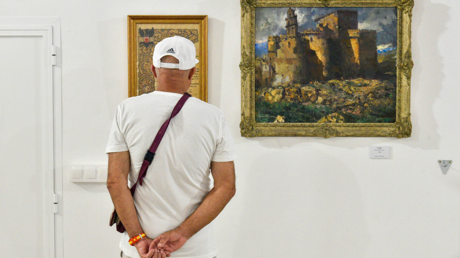 Las fotos del taller y la exposición de José Cruz Herrera y su hija Amparo en san Roque