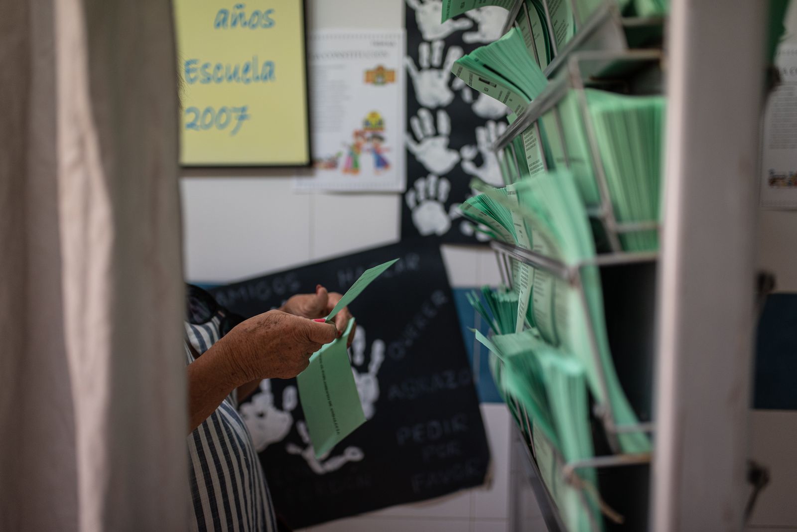 Imágenes de la jornada electoral en Huelva