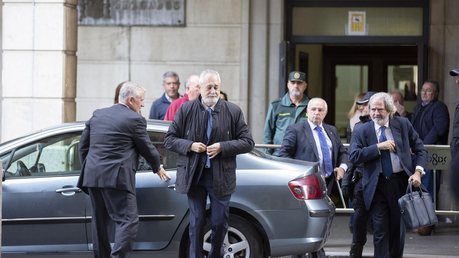 José Antonio Griñán, a su llegada del Palacio de Justicia