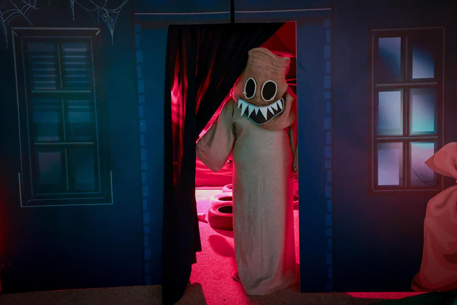 Fotogalería: Halloween empieza a dar miedo en Cádiz