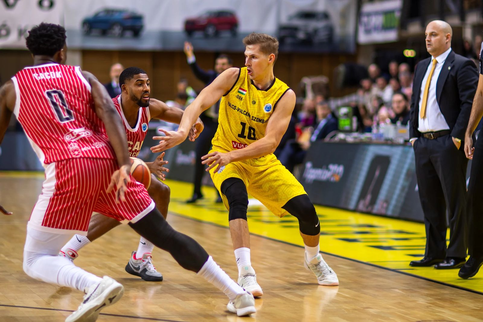 El UCAM Murcia gana en Hungría antes de venir a Málaga