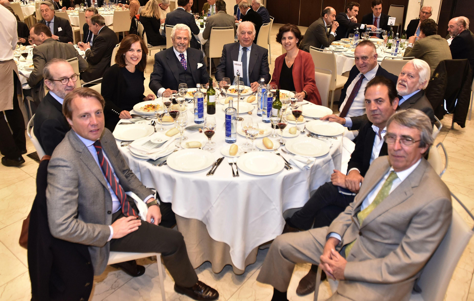 José Luis Ballester, Jesús Martínez, Victoria Herrera, Antonio Morera, José Cañete, Macarena Gutiérrez, Pablo Antonio Fernández, Francisco Ballester, Estanislao Martínez, Alfredo Álvarez.