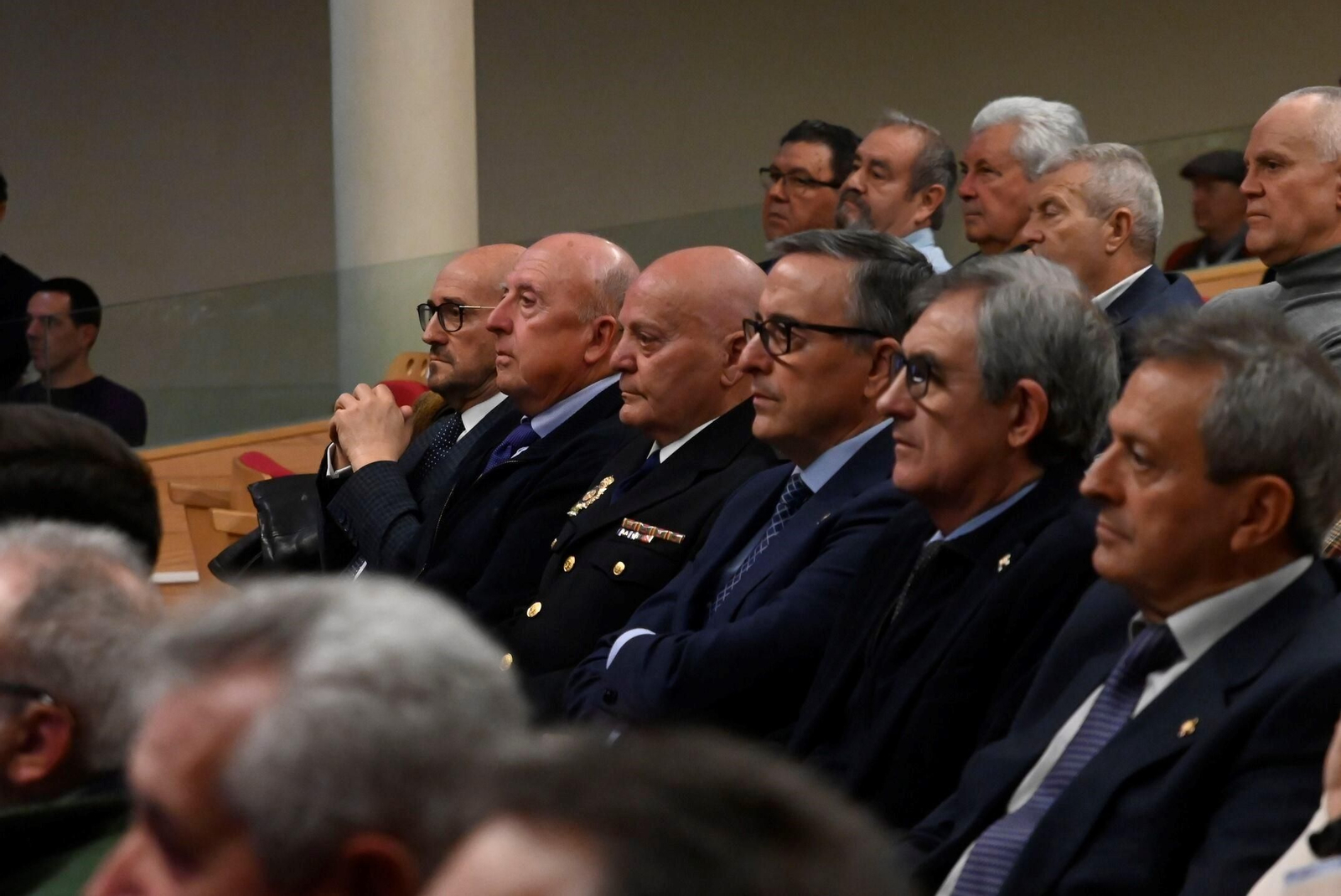 El homenaje de la Policia Nacional de Córdoba a sus agentes jubilados, en imágenes