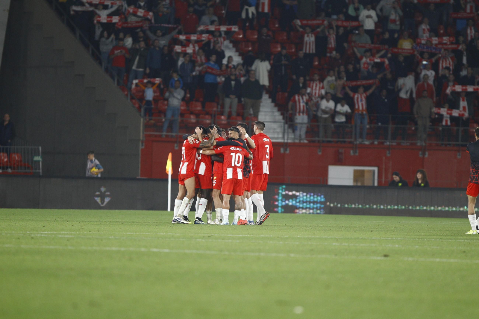 Las mejores imágenes del U.D. Almería-Granada C.F