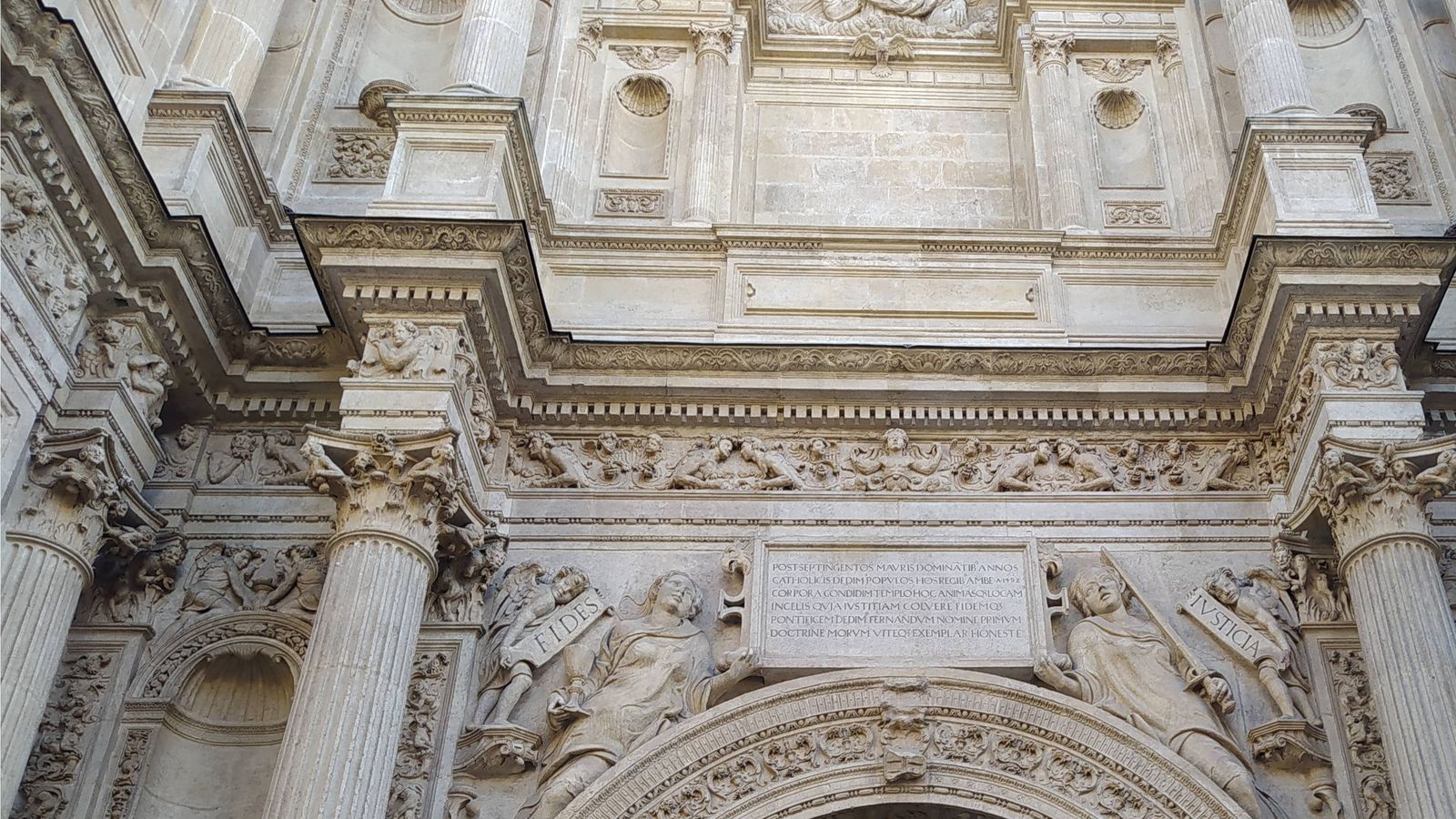 Puerta del Perdón. Catedral.