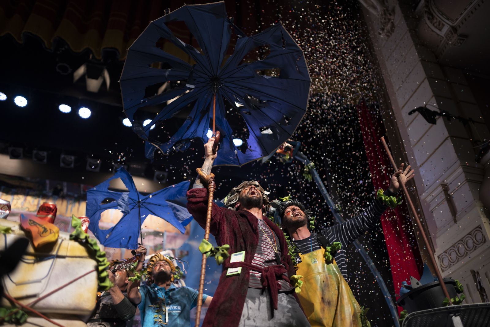 La tercera jornada de semifinales del Carnaval de Huelva, en imágenes