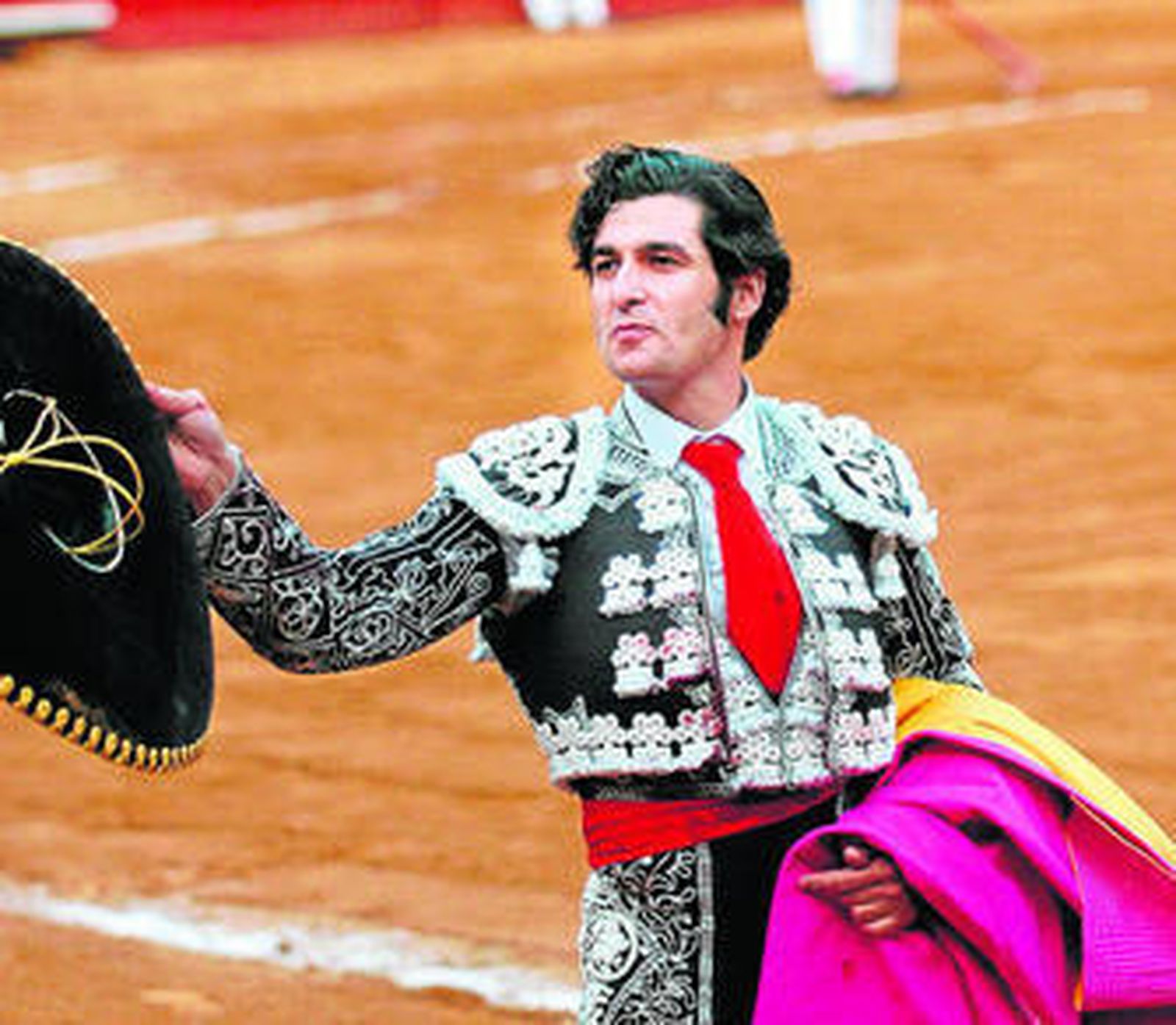 Morante será apoderado por una empresa mexicana