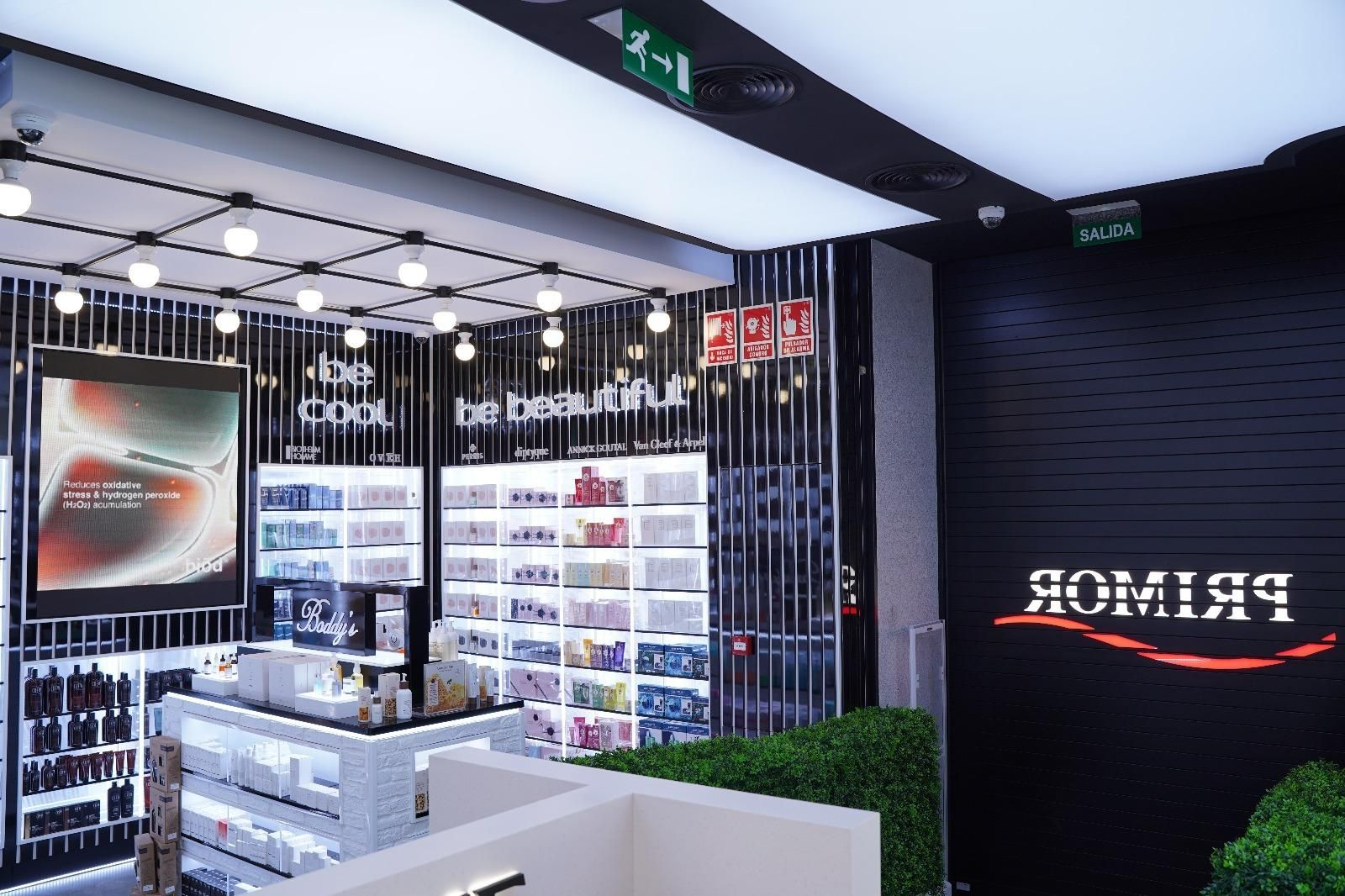 Las fotos del aterrizaje de Primor en la Puerta del Sol