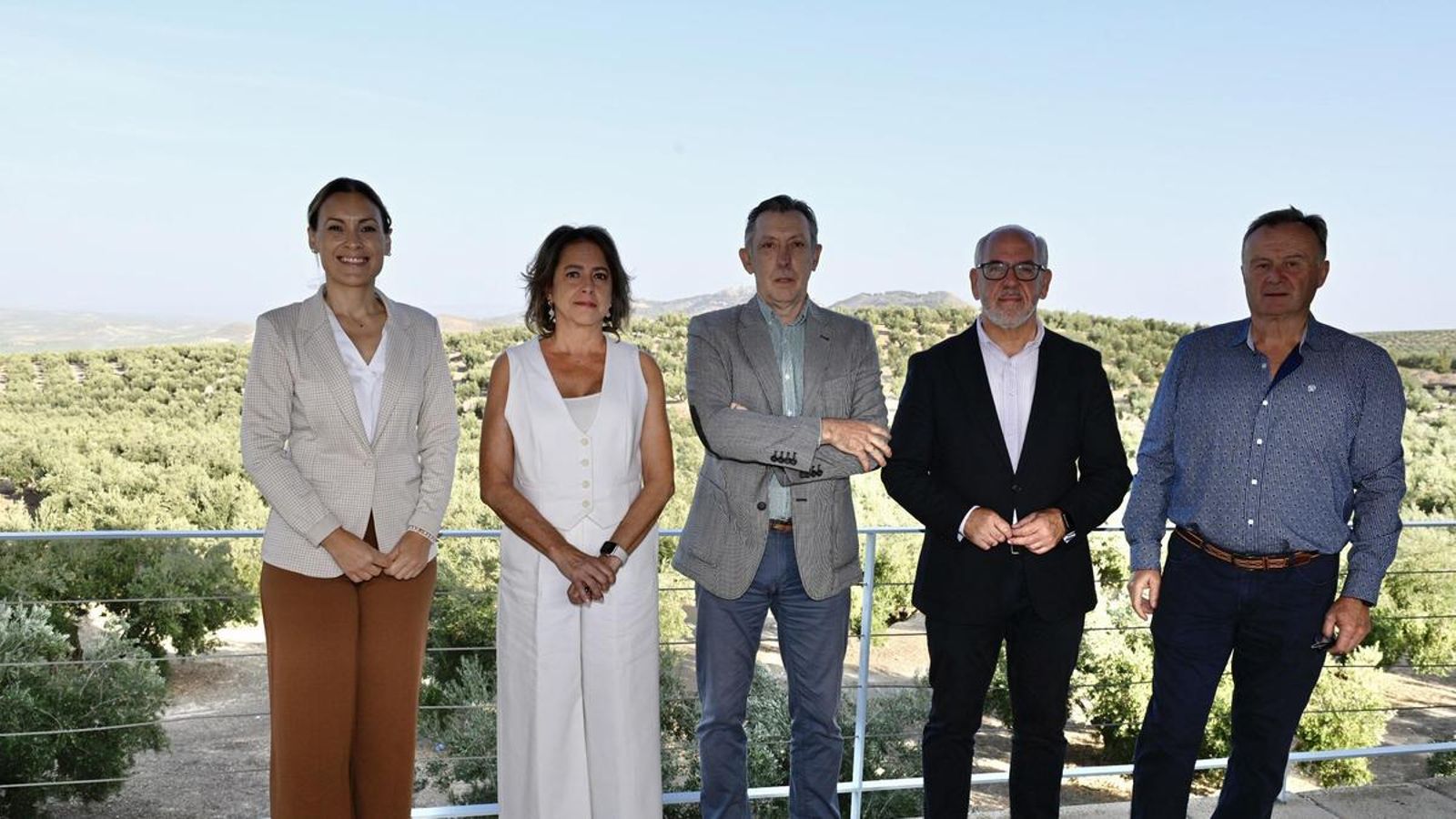 Visita a la sede del Consejo Regulador de la Denominación de Origen de Sierra Mágina, en Bedmar.