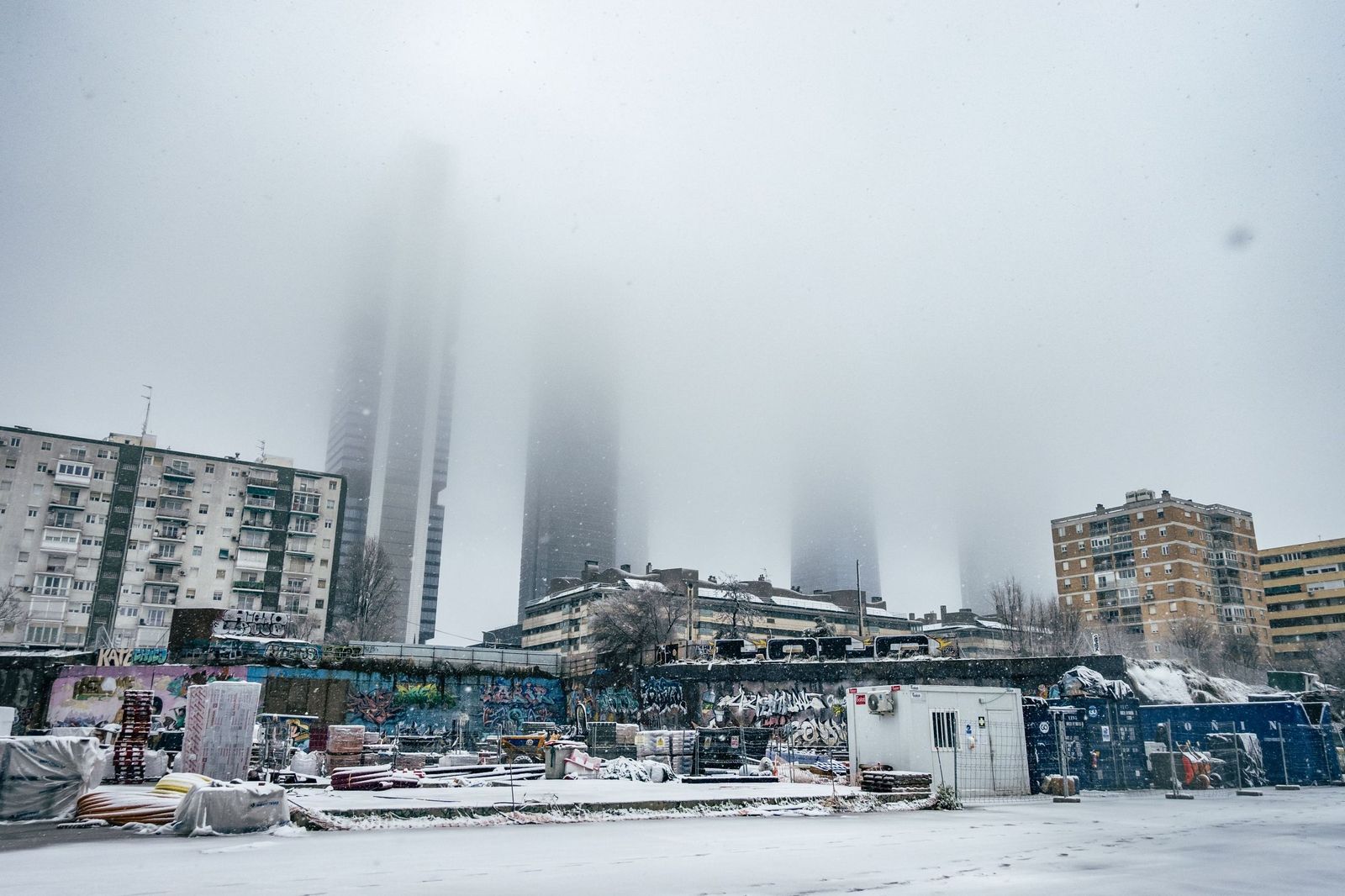Imágenes de la nevada que ha dejado la borrasca Kristin en Madrid capital