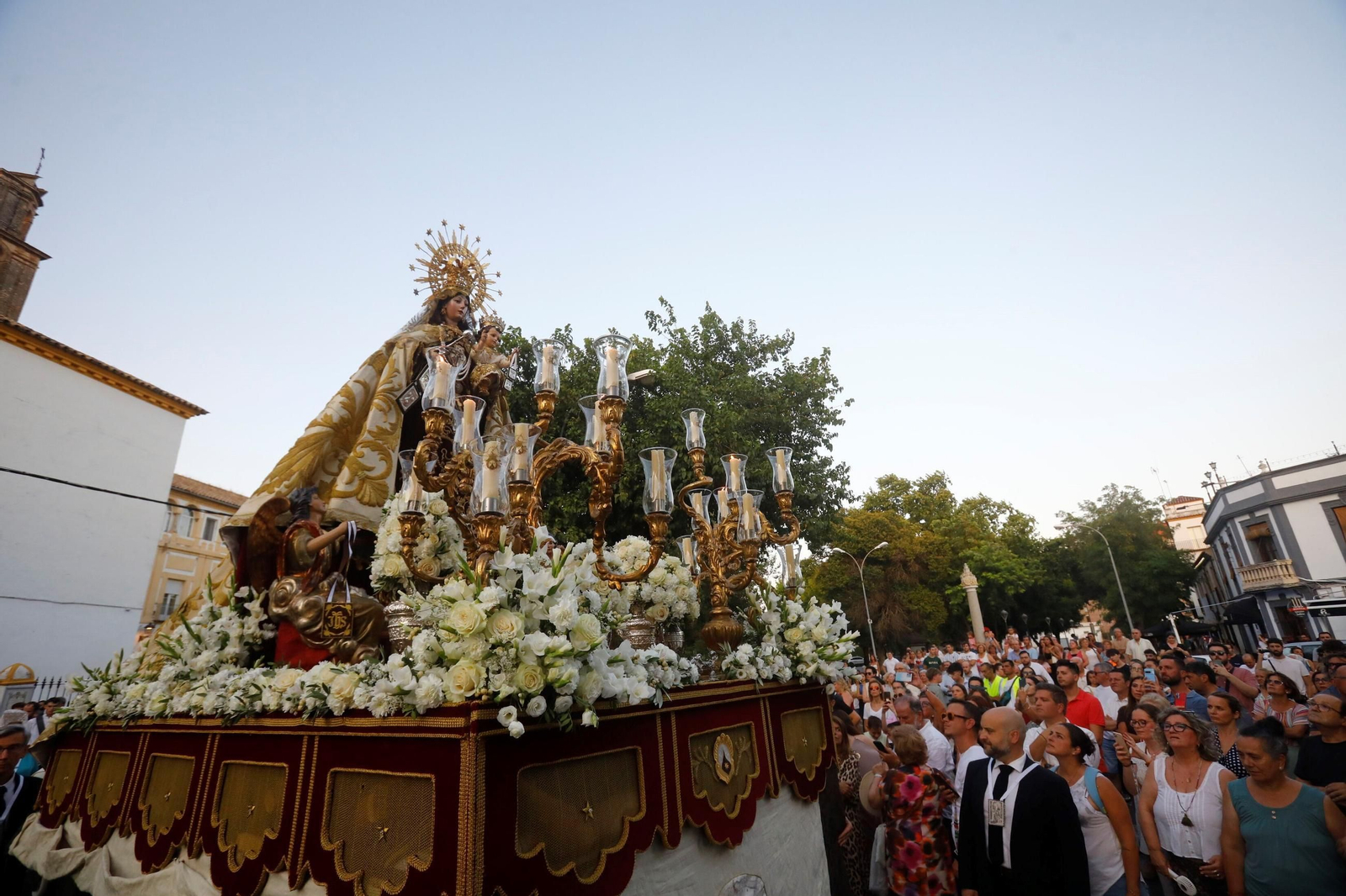 La procesión de la Virgen del Carmen de Puerta Nueva de Córdoba, en imágenes