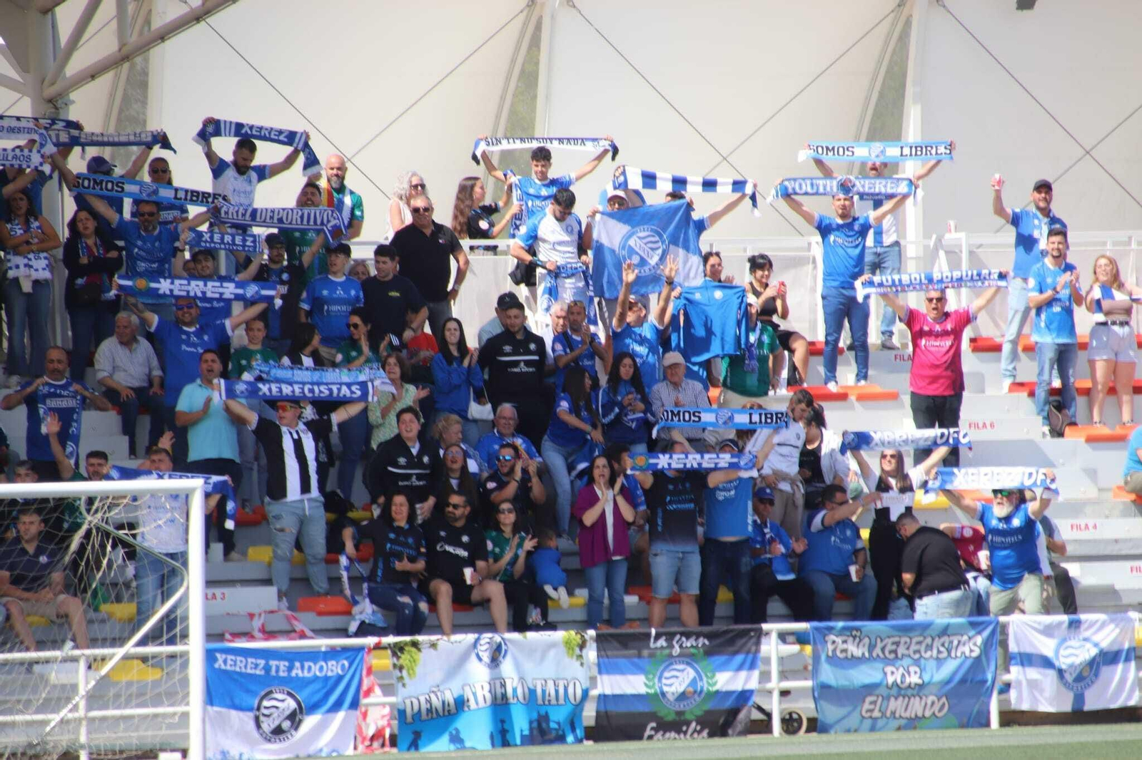 El Xerez DFC espera que más de 500 aficionados arropen al equipo en Pozoblanco.