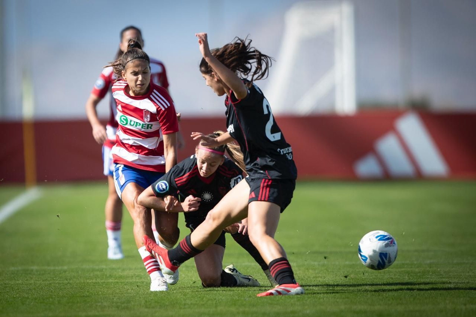 Las mejores imágenes del Granada Femenino-Sevilla FC