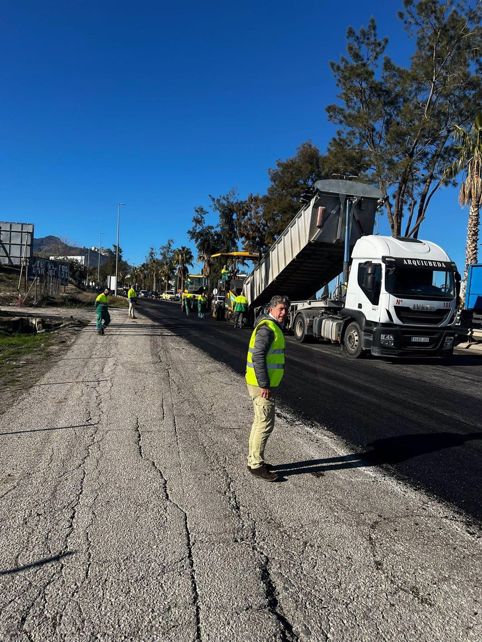 Visita del concejal Antonio Losa a las obras.