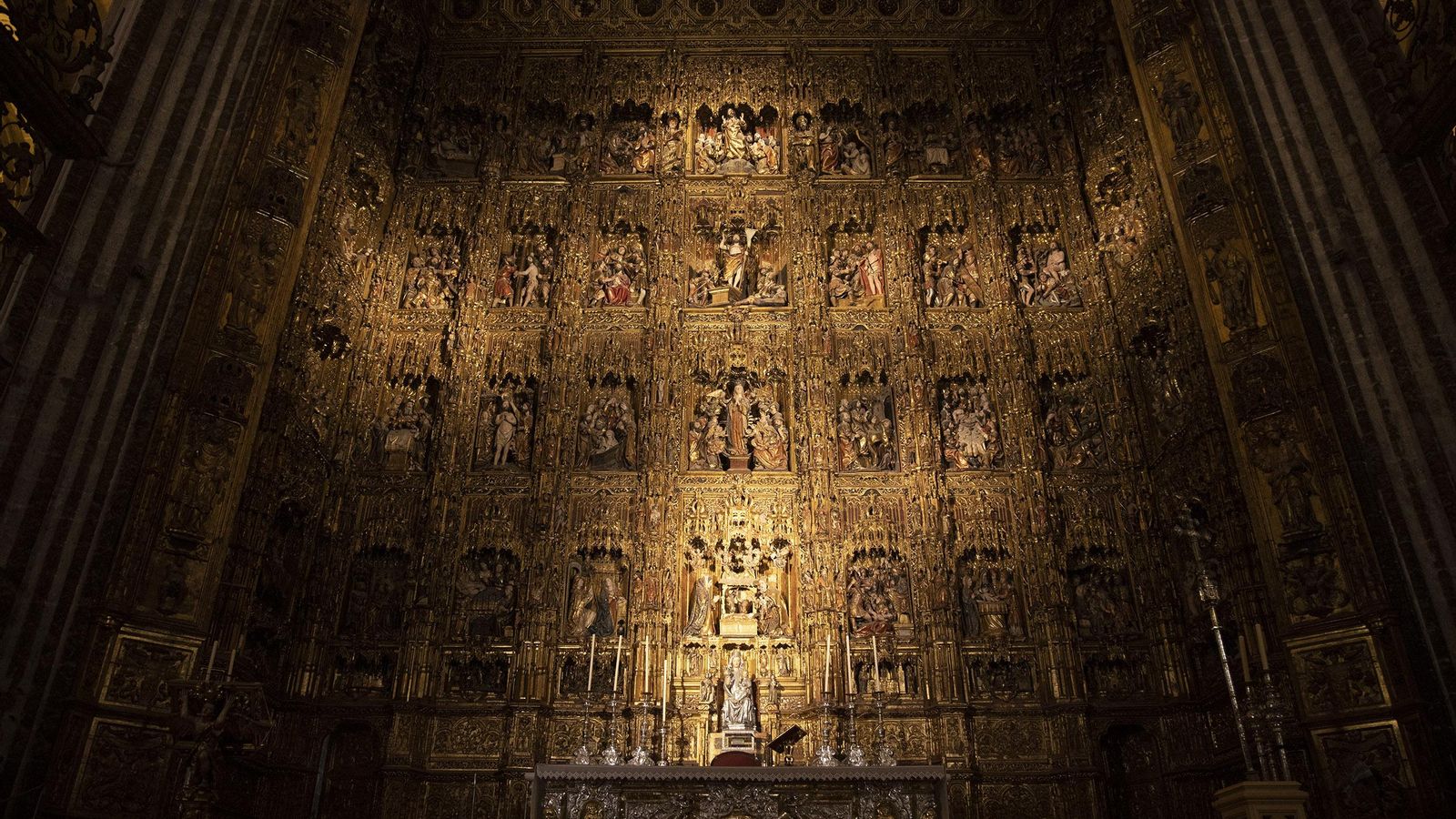 El altar mayor es una de las zonas más estudiadas.
