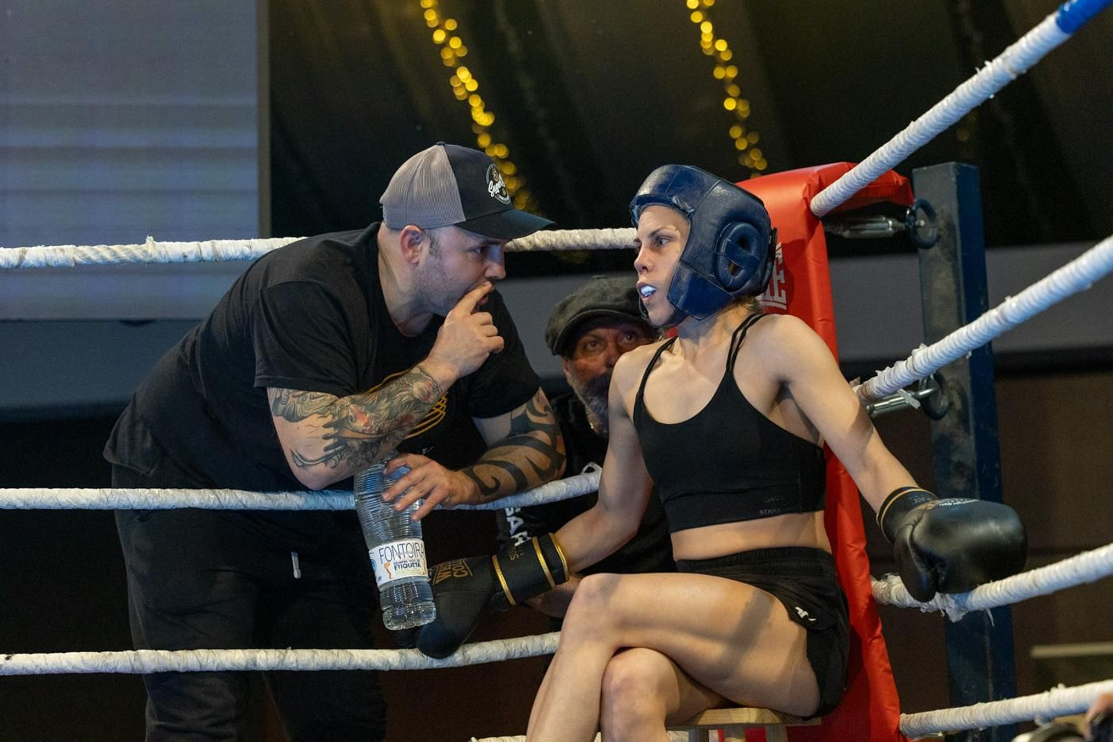 El boxeo solidario de la VI velada White Collar Boxing cautiva al público de Jaén