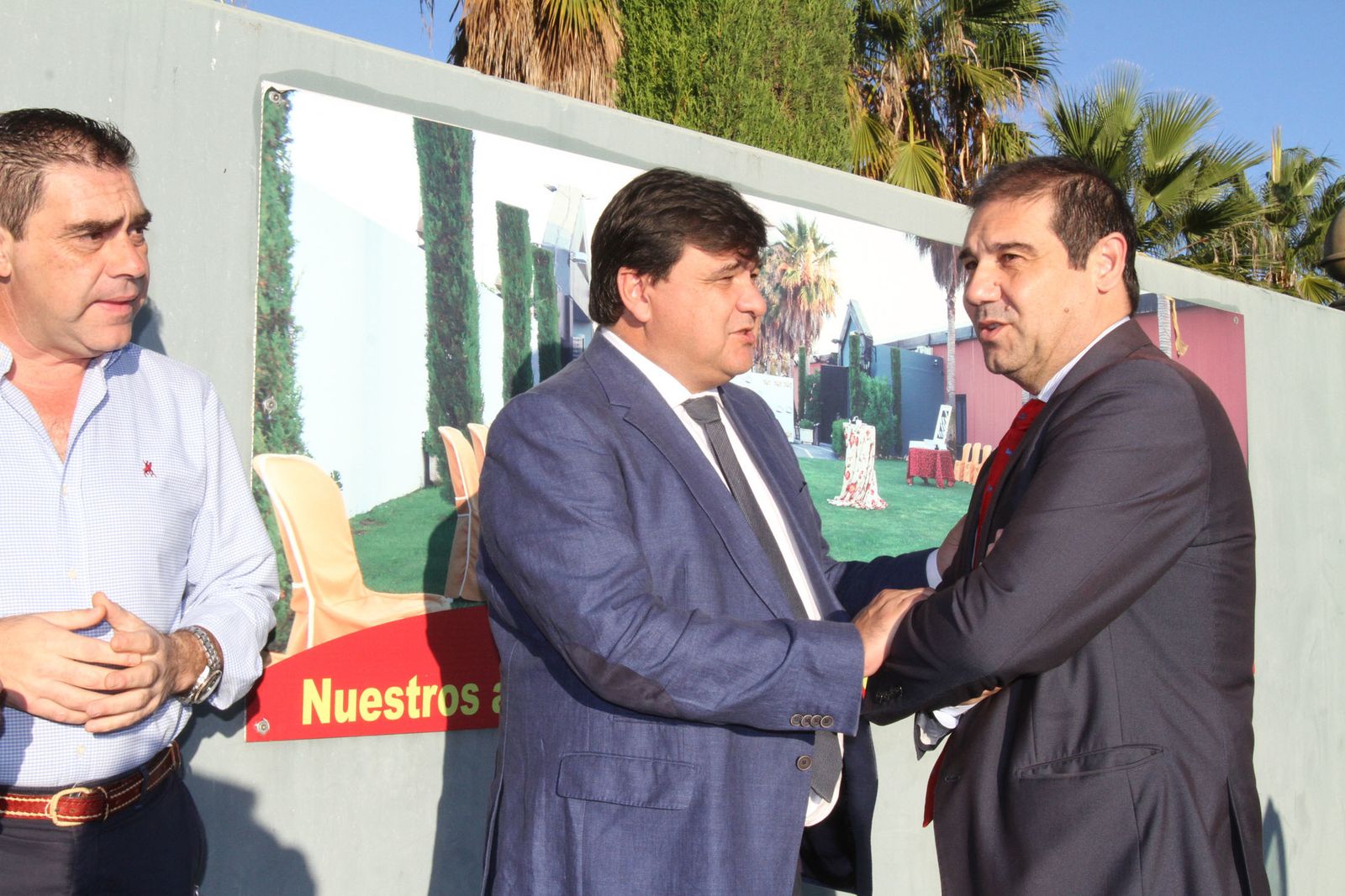 Imágenes del Desayuno Informativo del Grupo Joly con Javier Targhetta