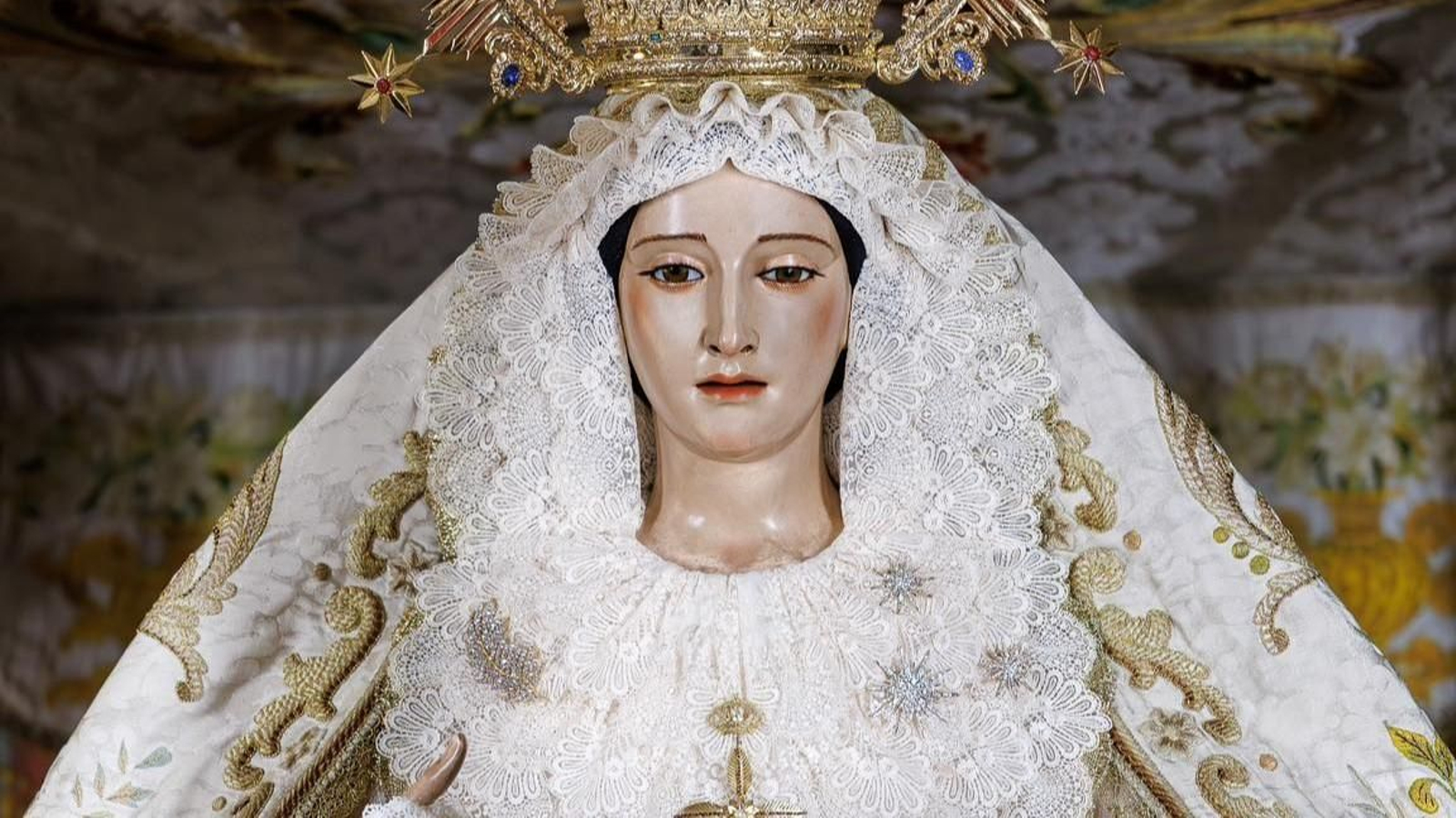 Fotogalería ‘Granada bajo palio’ 2025: María Santísima de la Victoria