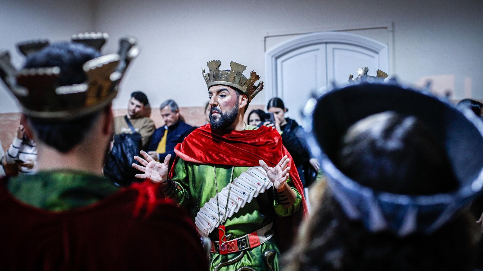 Búscate entre las mejores imágenes de la sexta sesión de cuartos de final del COAC 2025