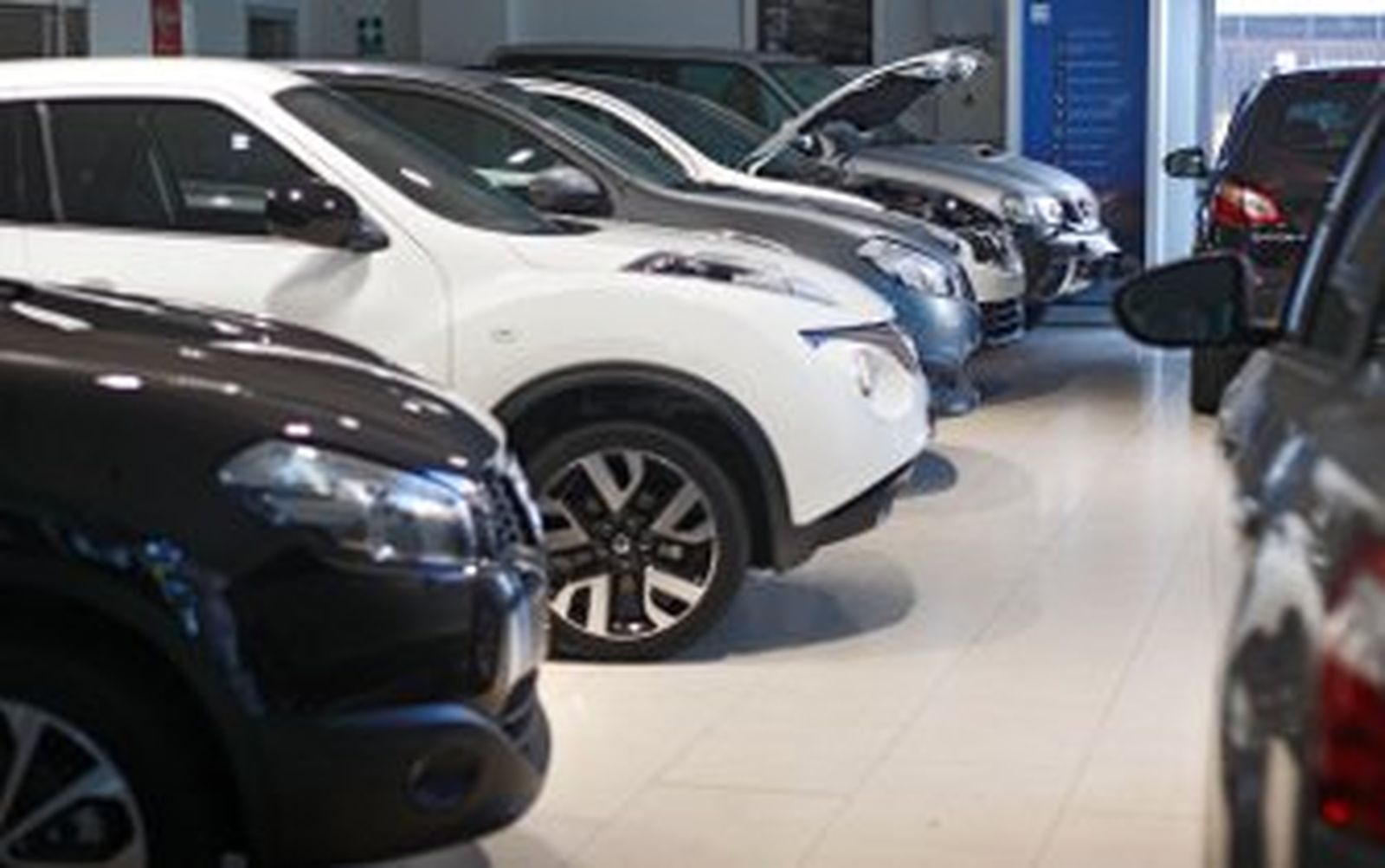 Las ventas de coches crecen un 3,3% en 2013 gracias al impulso de los planes PIVE