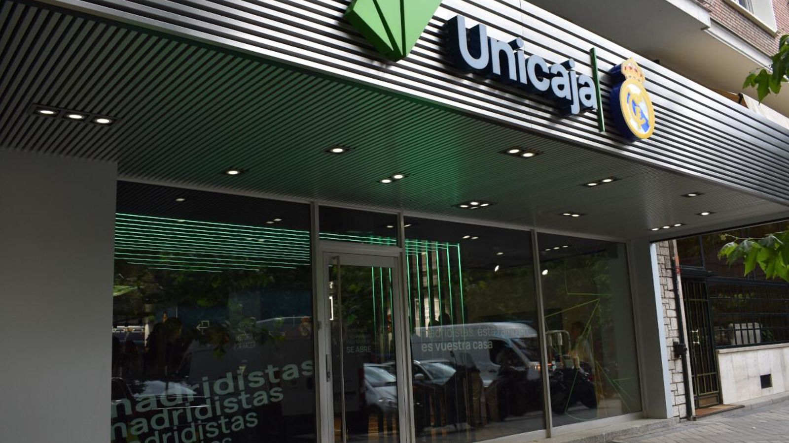 El exterior del espacio.