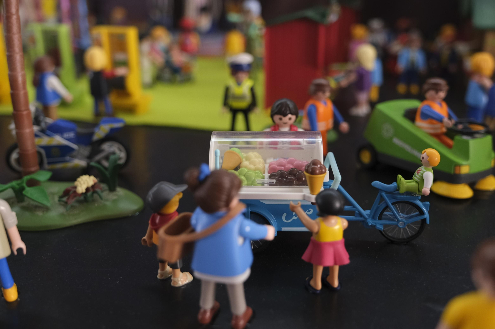 Fotogalería de los playmobil en la Feria de Almería.
