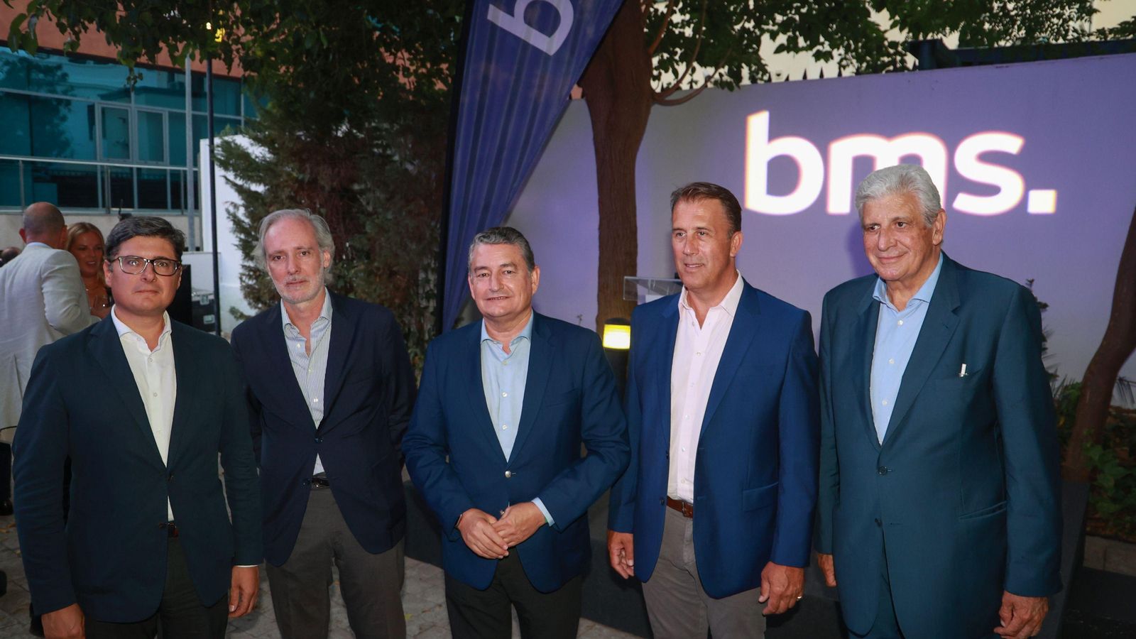 Álvaro Pimentel, Fernando Claro, Antonio Sanz, Nick Cook y Manuel Guerrero Pemán. Álvaro Pimentel, Fernando Claro, Antonio Sanz, Nick Cook y Manuel Guerrero Pemán.